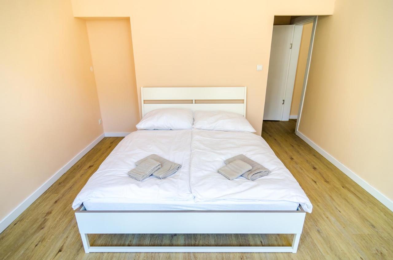 פראג Churchill Apartments מראה חיצוני תמונה