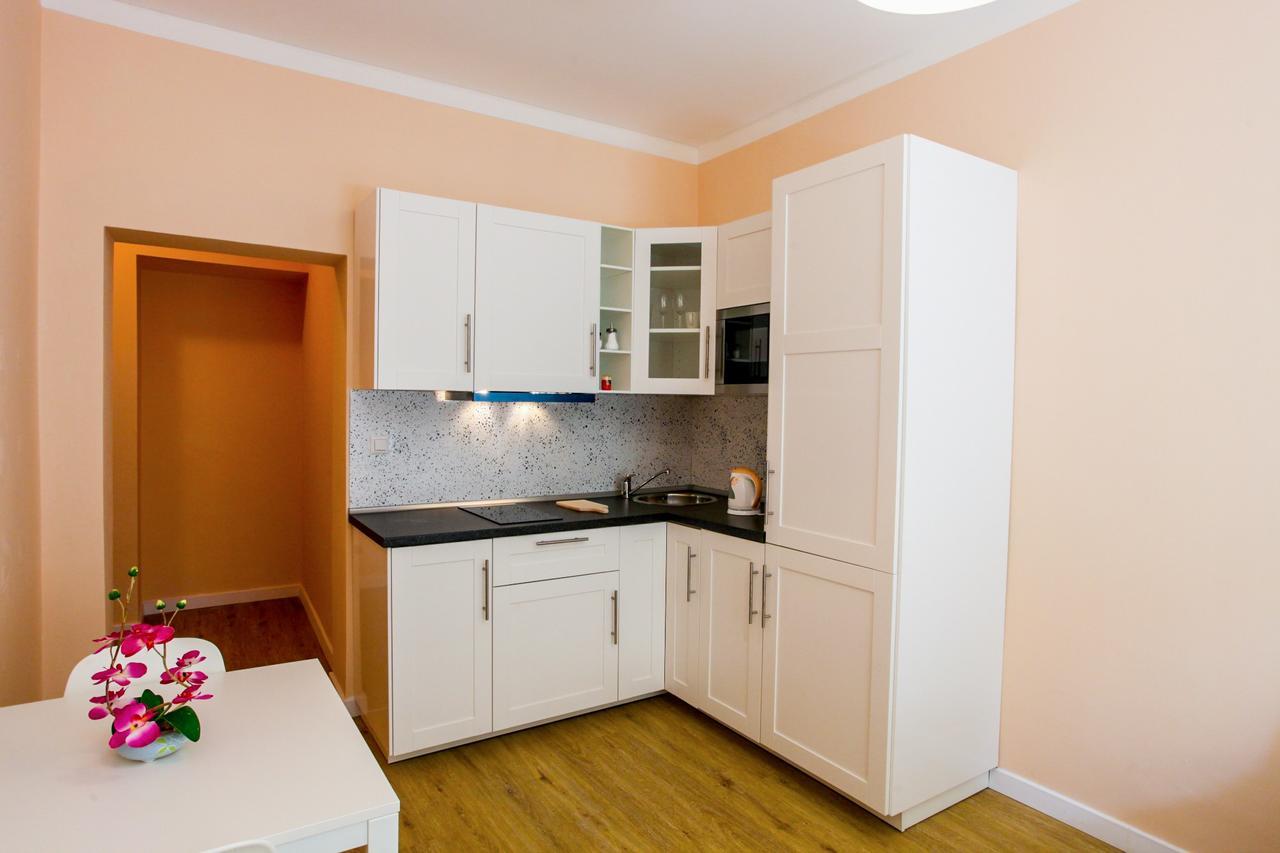 פראג Churchill Apartments מראה חיצוני תמונה