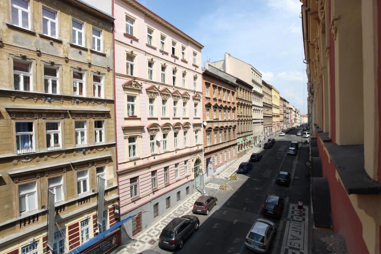 פראג Churchill Apartments מראה חיצוני תמונה